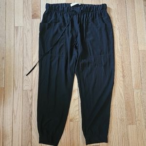 Skin and Threads Womens Silk Jogger Pants Black Pull on 3 L Cropped Cargo pocket